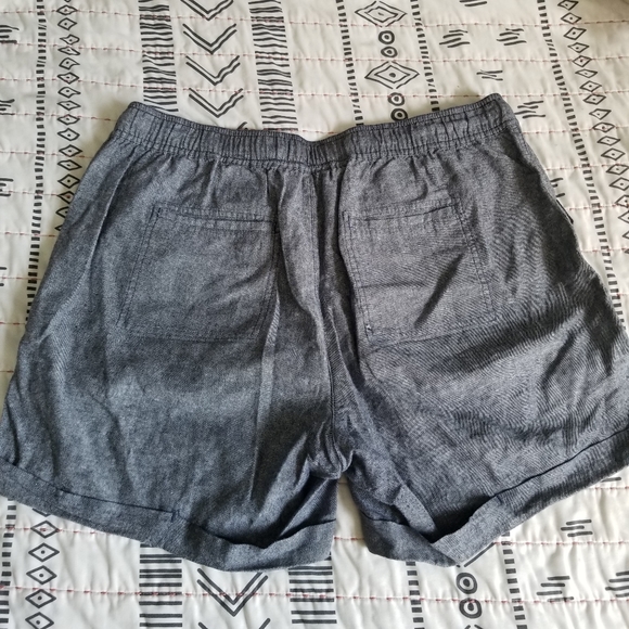 Eddie Bauer Linen Blend Drawstring Shorts size XL - Picture 5 of 8